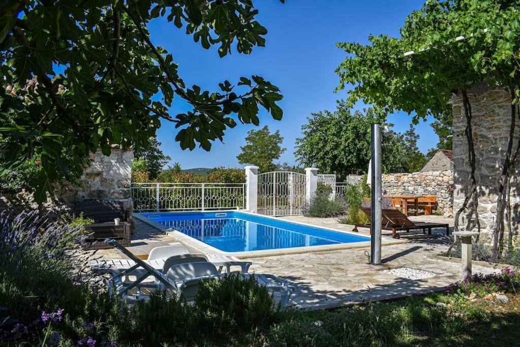 Stone House Kula Milica Villa Mala Cista Exteriör bild